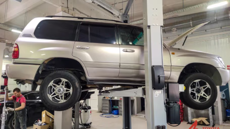 Toyota LC100 Конструкция подвески - тихий шарнир