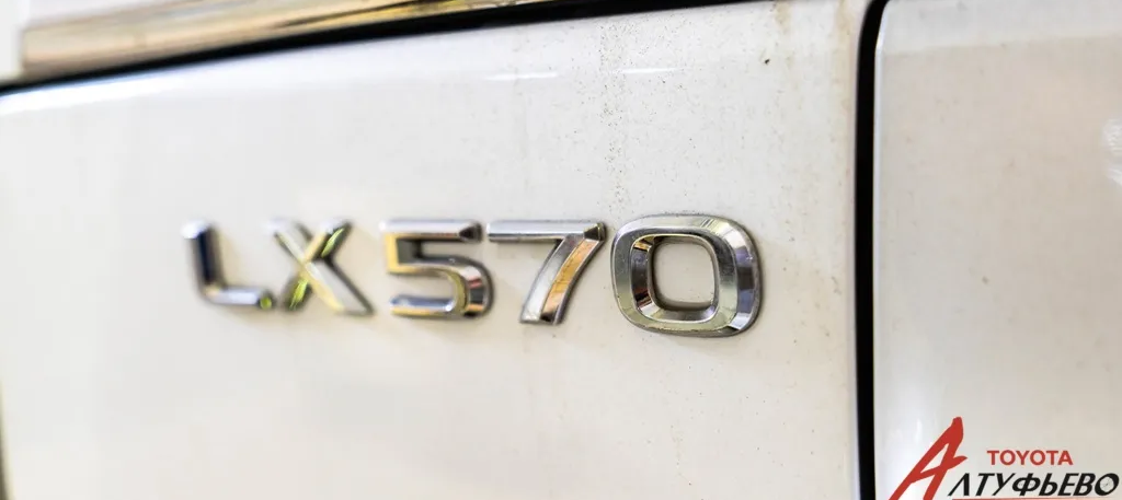 Профессиональное обслуживание системы торможения на автомобиле Lexus LX570