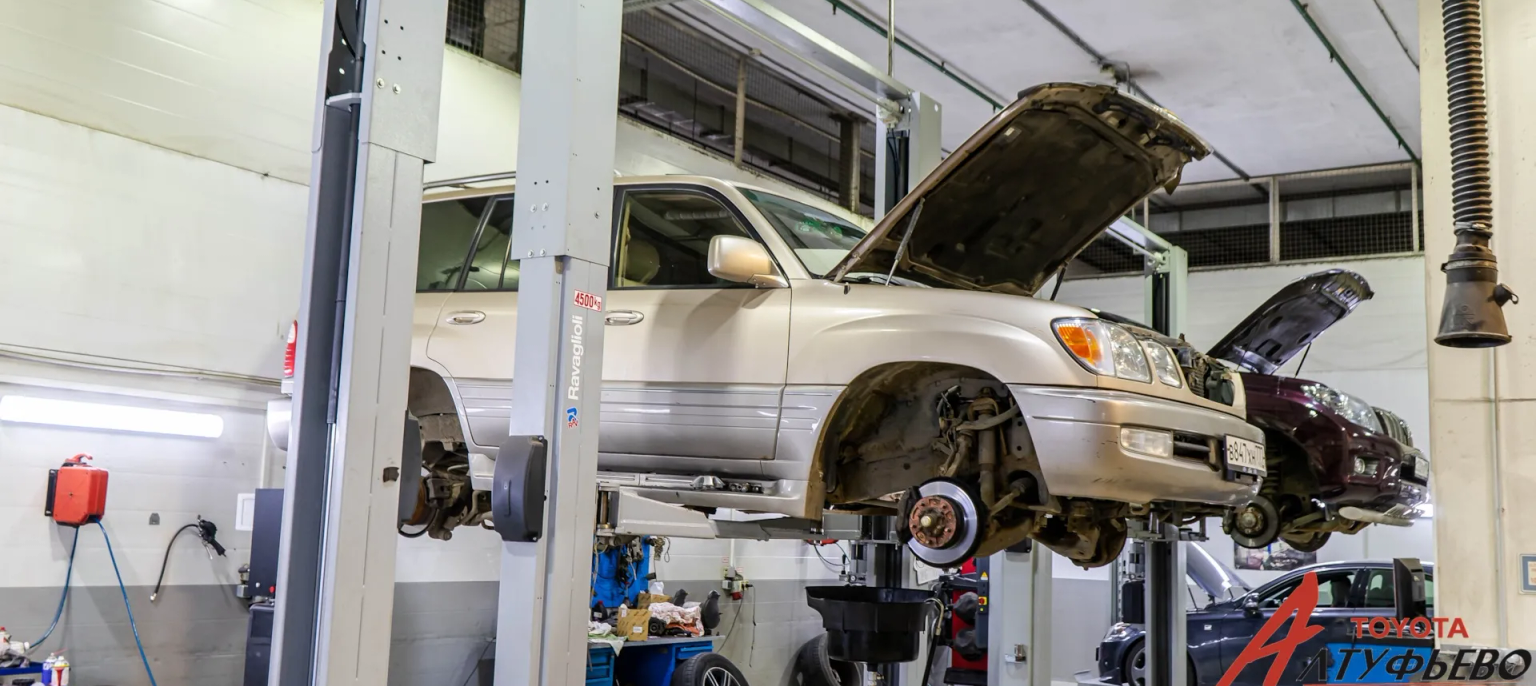 Обзор автомобилей Lexus LX 470