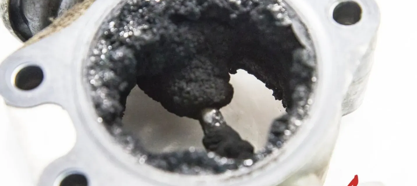 Чистка заслонки дросселя на Toyota Land Cruiser Prado 150